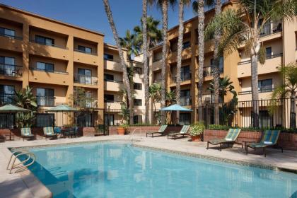 Courtyard Costa mesa South Coast metro Santa Ana California