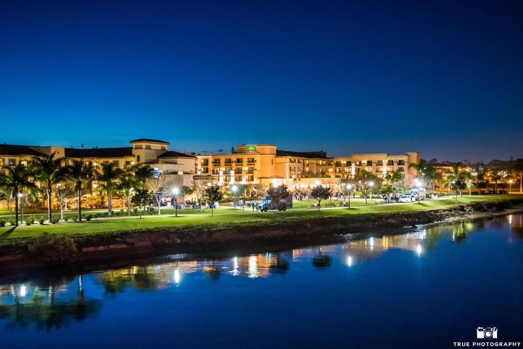 Courtyard San Diego Airport/Liberty Station - main image