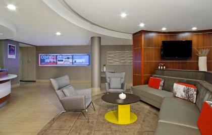 SpringHill Suites by Marriott Madera - image 5