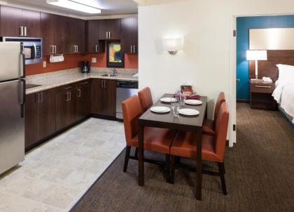 Residence Inn by Marriott Santa Clarita Valencia - image 4