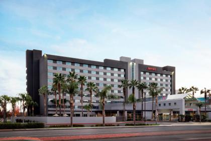 Bakersfield marriott at the Convention Center Bakersfield California