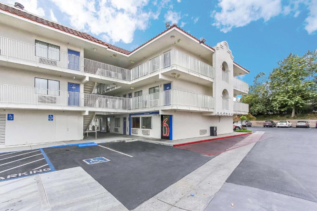 Motel 6-Watsonville CA - Monterey Area - main image