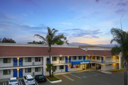 Motel 6-Santa Maria CA - image 2