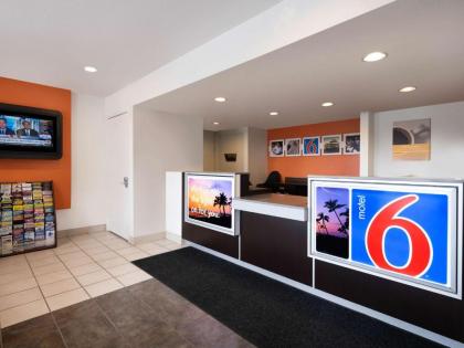Motel 6-Santa Maria CA - image 3