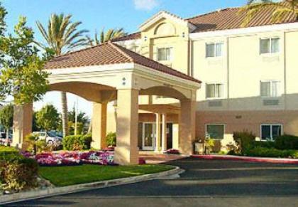 Fairfield Inn & Suites by Marriott San Francisco San Carlos - image 1