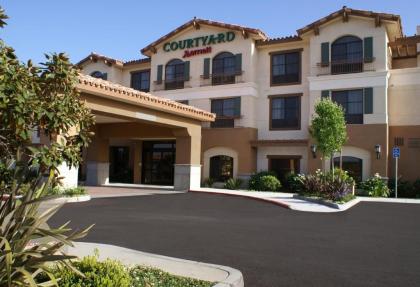 Courtyard thousand Oaks Ventura County Newbury Park California