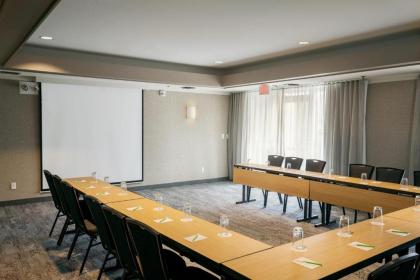 Courtyard by Marriott Stockton - image 3