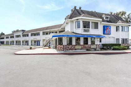 Motel 6-Fremont CA - North - image 3