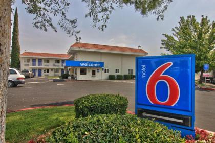 Motel 6-Sacramento CA - North - image 1