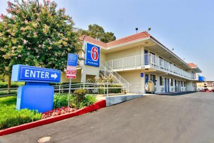 motel 6 West Sacramento CA