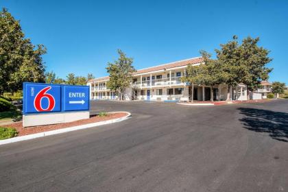 Motel 6 Redding South