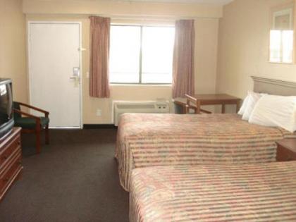 Bakersfield Inn & Suites - image 4