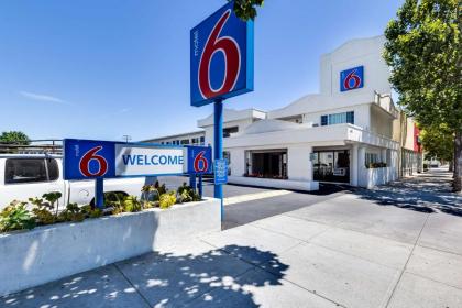 motel 6 San Jose CA   Convention Center