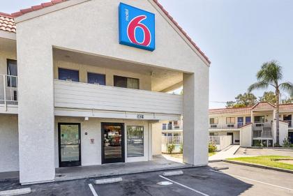 motel 6 Fresno CA California