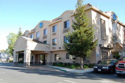 Hotel in Pleasant Hill California