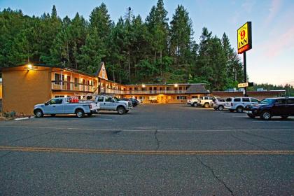 National 9 Inn Placerville Ca