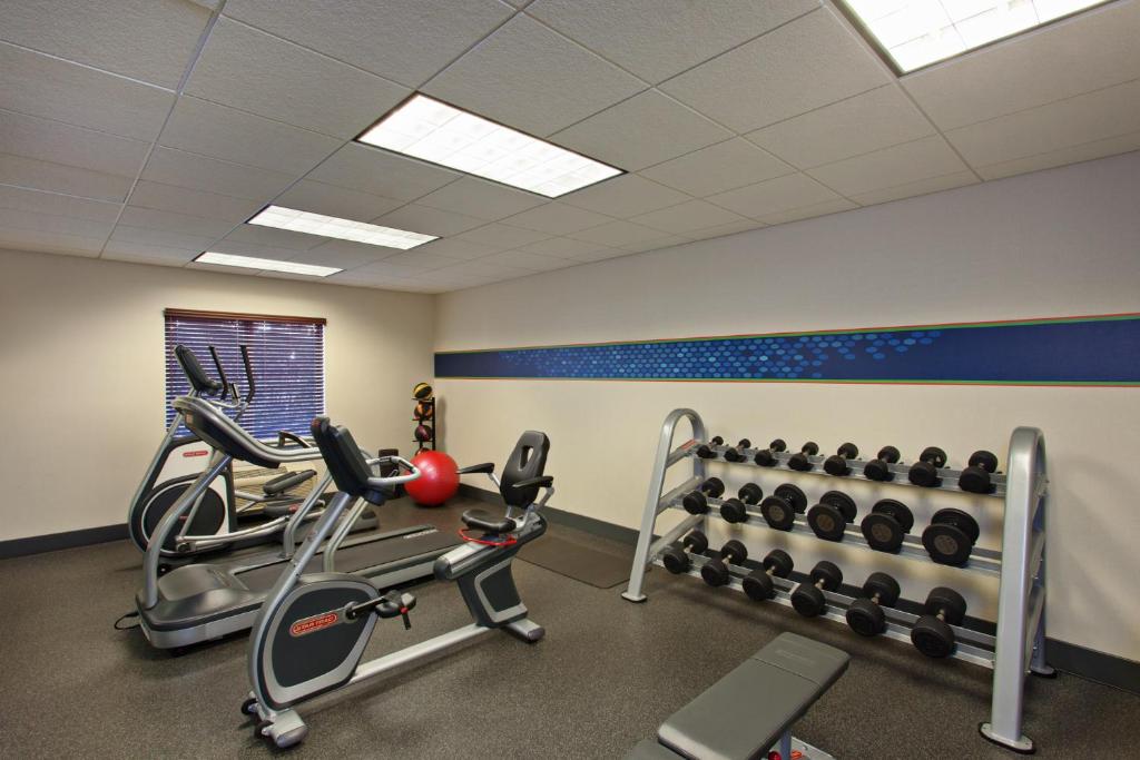 Hampton Inn and Suites Merced - image 5