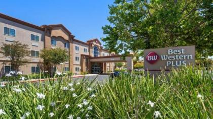 Best Western Plus Vineyard Inn - image 1