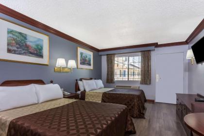 Knights Inn San Bernardino - image 4