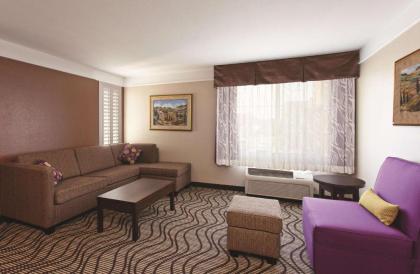 La Quinta by Wyndham Hesperia Victorville - image 4