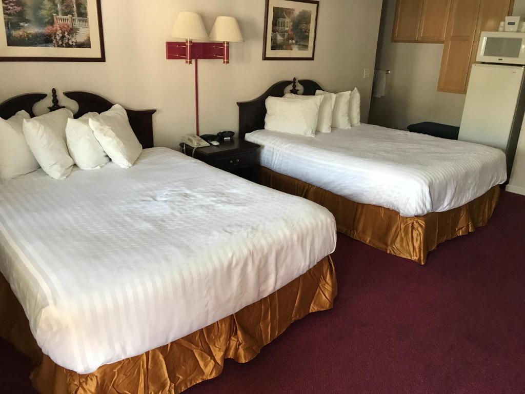 Travelodge by Wyndham Redding CA - image 3