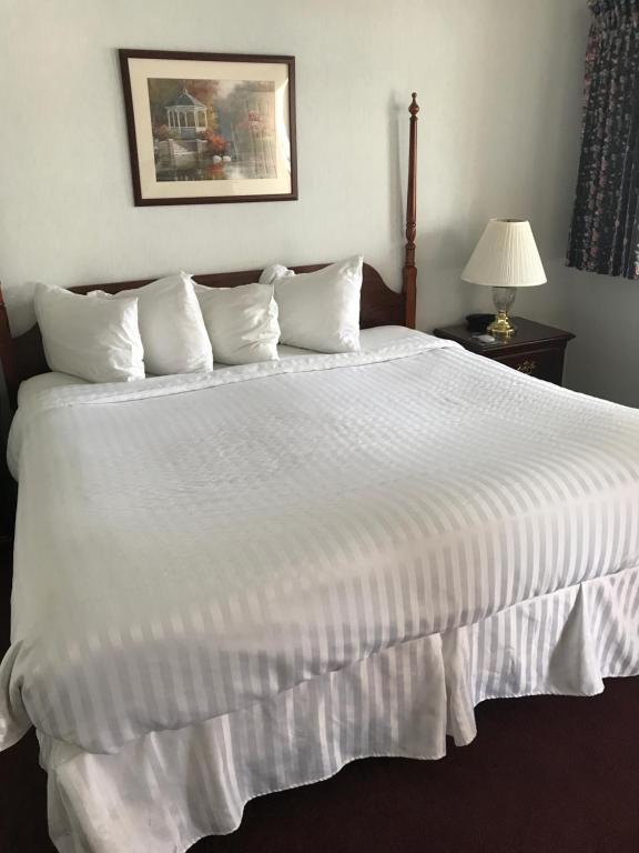 Travelodge by Wyndham Redding CA - image 4