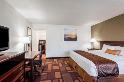 Days Inn & Suites by Wyndham Lodi - image 4