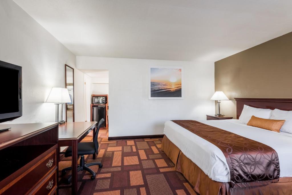 Days Inn & Suites by Wyndham Lodi - image 4
