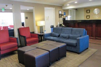 Comfort Inn Modesto - image 2
