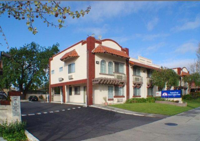 Americas Best Value Inn San Jose - image 3