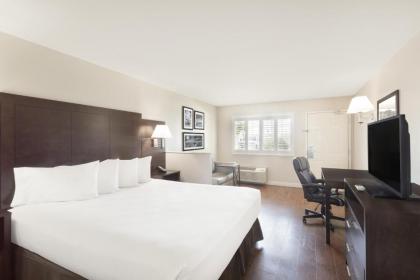 Baymont by Wyndham Modesto Salida - image 4