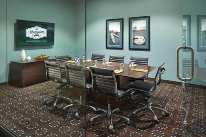 Hampton Inn San Diego Mission Valley - image 4