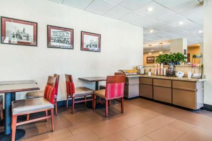 Comfort Inn By the Bay Hotel San Francisco - image 5