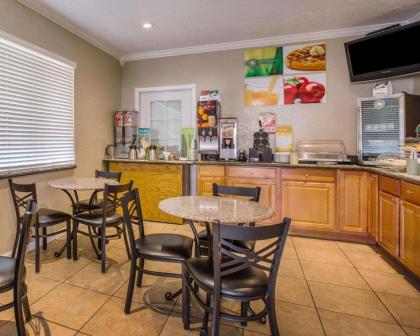 Quality Inn Santa Cruz - image 2