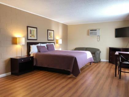 Royal Inn and Suites