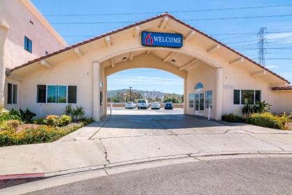 motel 6 South El monte CA   Los Angeles