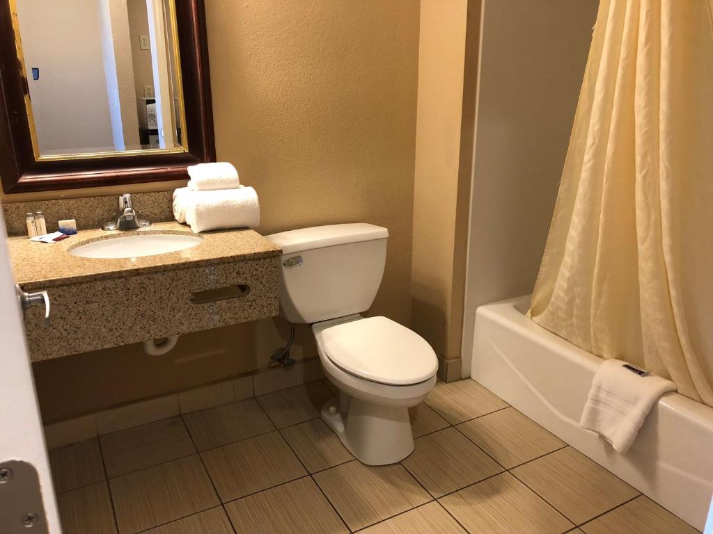 Valley Inn - image 4