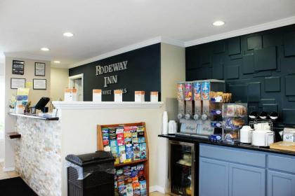 Rodeway Inn Merced - image 4