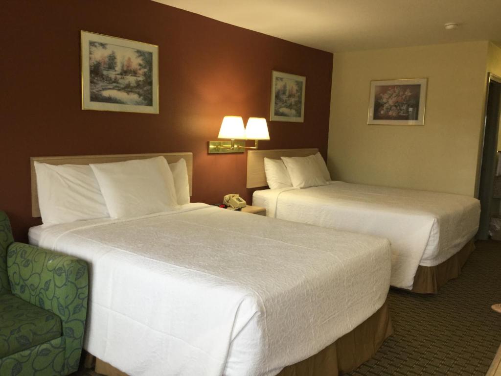 Americas Best Value Inn Cabot - main image