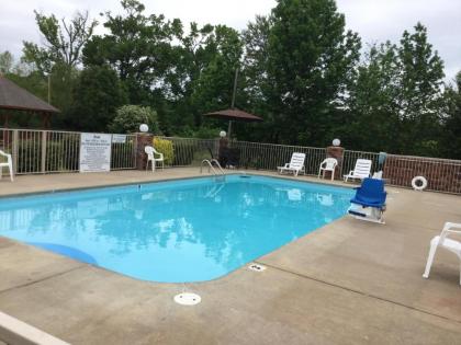 Americas Best Value Inn Cabot - image 13