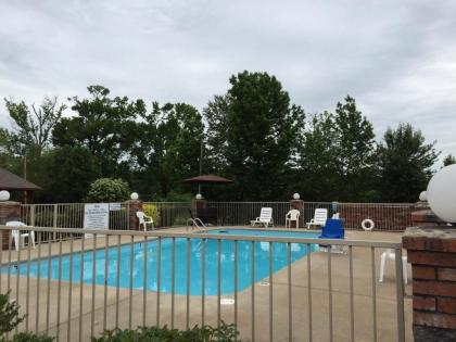 Americas Best Value Inn Cabot - image 5