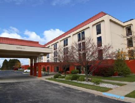 Hampton Inn Cadillac - image 5