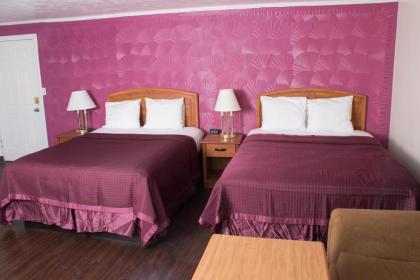 Budget Inn - image 10
