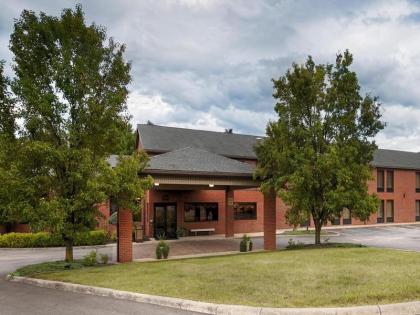 Best Western Plus Caldwell Inn - image 1