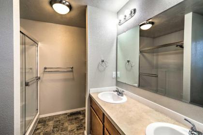 Updated Family Home with Deck 24 Mi to Boise! - image 15