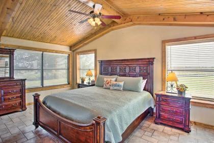 Pet-Friendly Efficiency Cottage with Pond and Pool! - image 10