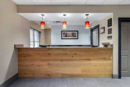 Comfort Inn & Suites Calhoun South - image 3