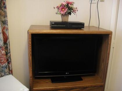 California Motel - image 10