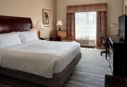 Hilton Garden Inn Riverhead - image 21