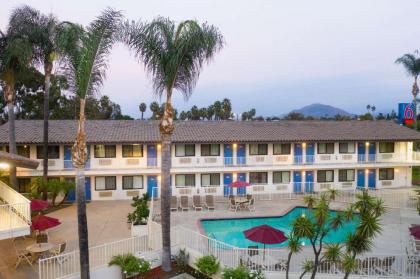 Motel 6-Camarillo CA - image 3
